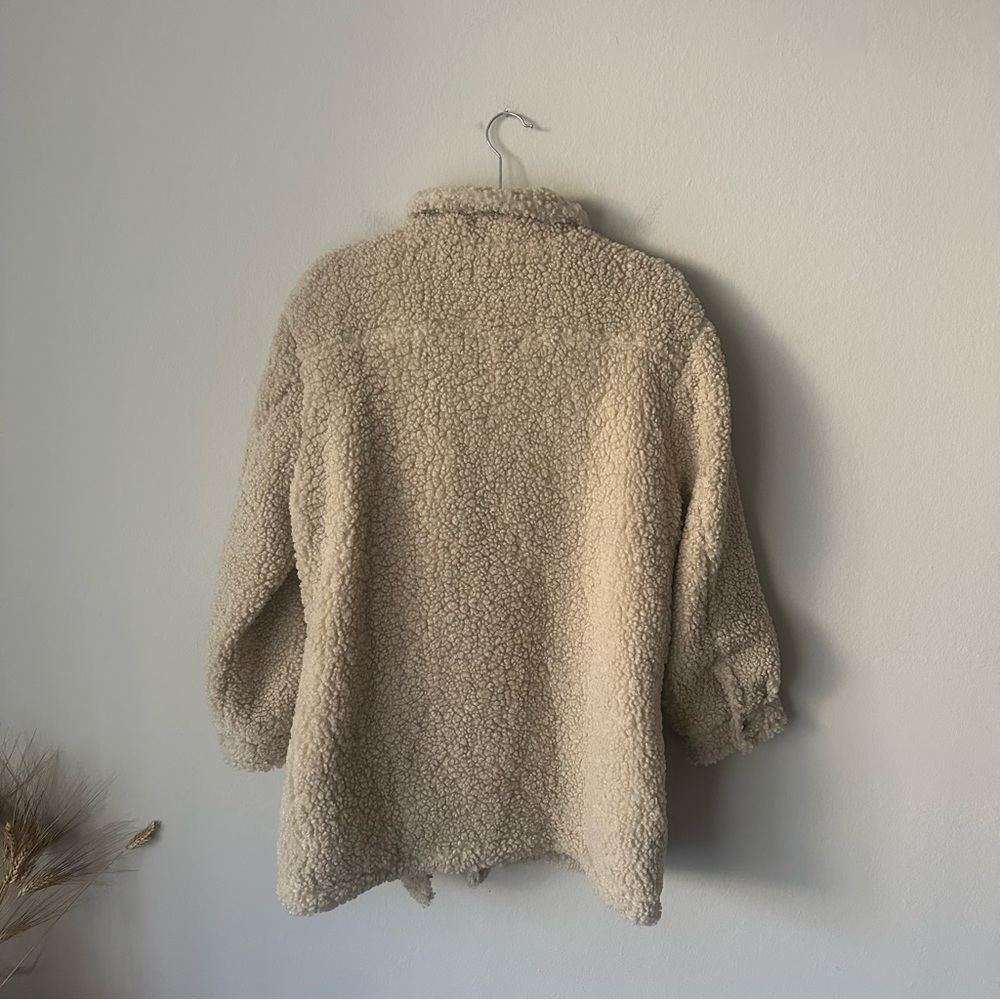 Hayden Sherpa Button Shaket in Cream Large - Picture 11 of 14